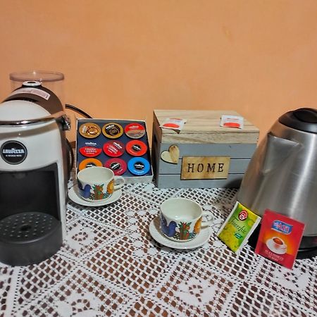דירות קאסקיה La Bomboniera Casa Vacanze מראה חיצוני תמונה